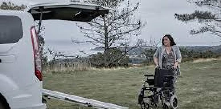 Carolina Castro, la mujer que revolucionó Cudillero sobre ruedas, recibe el galardón Mujer Rural de Asturias 2025