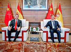 Barbón busca situar a Asturias en el radar de los grandes fondos internacionales durante una intensa jornada en Madrid