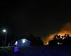 Noche de fuego y miedo en Gijón: medio centenar de vecinos evacuados por un pavoroso incendio en el Monte Areo