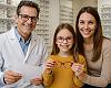 Asturias lanza ayudas de hasta 100 euros para comprar gafas a menores de 12 años y lidera la equidad visual infantil en España