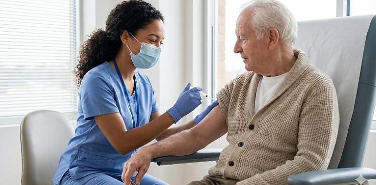 ¿Siguen siendo efectivas las vacunas de la gripe? El gran debate silencioso en España