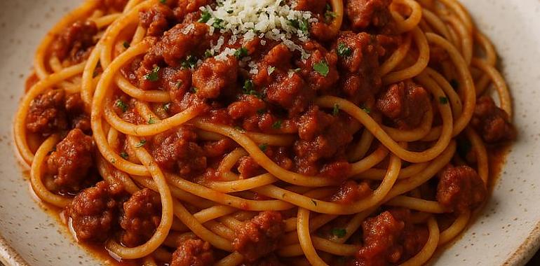 Recetas de una abuela asturiana: Espaguetis con Chorizu “a la Veneciana” (pa sentir un poquitín de romance d’esos de gondolera)