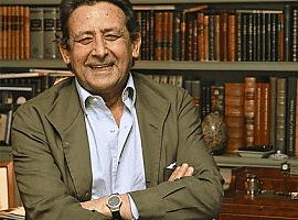 Muere Alfonso Ussía, el columnista que convirtió la ironía en una forma de mirar España