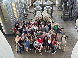 Asturias suena y baila al otro lado del Atlántico: Mendoza reúne a 56 alumnos en el gran curso de la Escuela de Asturianía en América