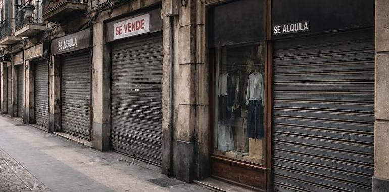 Avilés se apaga a golpe de persiana: menos tiendas, menos vida y una ciudad que deja de ser destino de compras