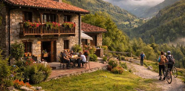 Asturias rompe el techo del turismo rural y acelera su transformación: más visitantes, más rentabilidad y menos dependencia del verano