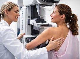 Cáncer de mama en Asturias: más pruebas, más medios… y una pregunta incómoda sobre los retrasos