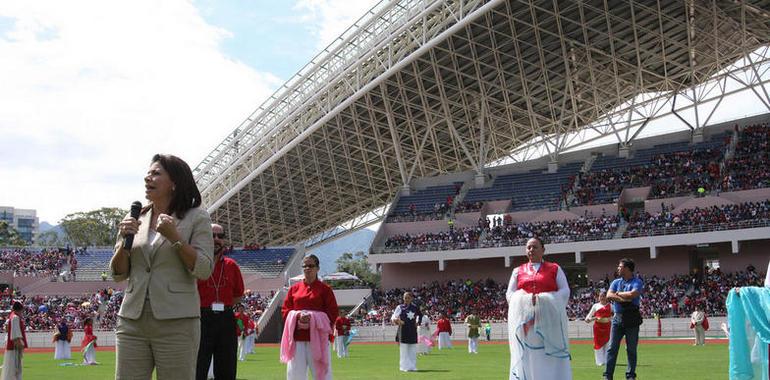 Chinchilla inaugura sede de los Juegos Centroamericanos San José 2013 