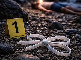 El misterio de Peñarrubia da un giro: la autopsia apunta a una muerte no violenta pese a las bridas y las heridas