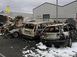 Cinco coches calcinados, una venganza y un error que lo cambió todo en Siero