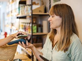 El programa de compras con descuento en el pequeño comercio comienza el viernes con un récord de 1.317 establecimientos adheridos La nueva edición de esta iniciativa, dotada con tres millones de presupuesto, suma 123 tiendas y tres concejos más que la ant