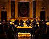 Madrid vuelve a encender los 80 a la luz de las velas: una noche de Candlelight en el Ateneo para viajar sin moverse de la butaca