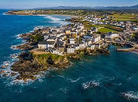Asturias, el refugio barato del verano español: una semana junto al mar cuesta 693 euros, la mitad que la media nacional
