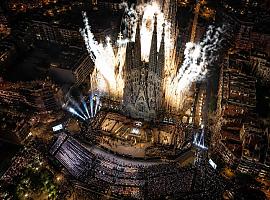 El Papa, Gaudí y la gran pantalla del mundo: Barcelona convierte la bendición de la Sagrada Familia en una operación global de ciudad