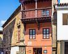 El viaje que vuelve a Asturias cien años después: arquitectos de Barcelona rastrean en Cangas de Onís el origen asturiano del Pueblo Español
