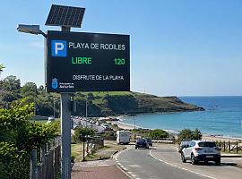 Asturias instalará paneles inteligentes en 26 playas y siete puertos para ordenar la llegada de visitantes al litoral