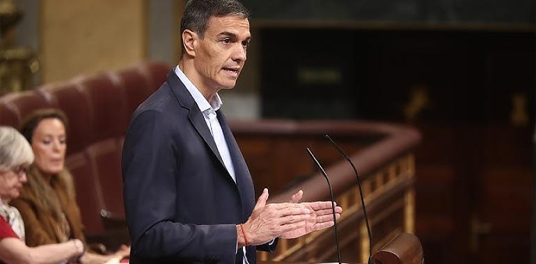 Feijóo acusa a Sánchez de ser “el nexo político corruptor” en un Congreso convertido en juicio político a la legislatura