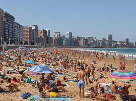 Asturias entra en la liga de Ibiza: hasta 27.360 euros por trece noches en plena temporada alta