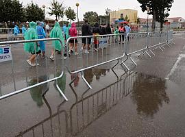 30.000 personas, lluvia y barro: Boombastic supera el primer asalto y Llanera se prepara para otra noche multitudinaria