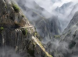 La Ruta del Cares reabre tras localizar el origen del desprendimiento que hirió a dos senderistas