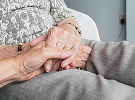 El absentismo preocupa al sector de los cuidados en Asturias por su impacto sobre la atención a las personas mayores