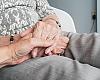 El absentismo preocupa al sector de los cuidados en Asturias por su impacto sobre la atención a las personas mayores