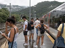Un verano perdido en el andén: Cercanías acumula 1.097 incidencias y la línea Gijón-Avilés-Cudillero concentra la mitad