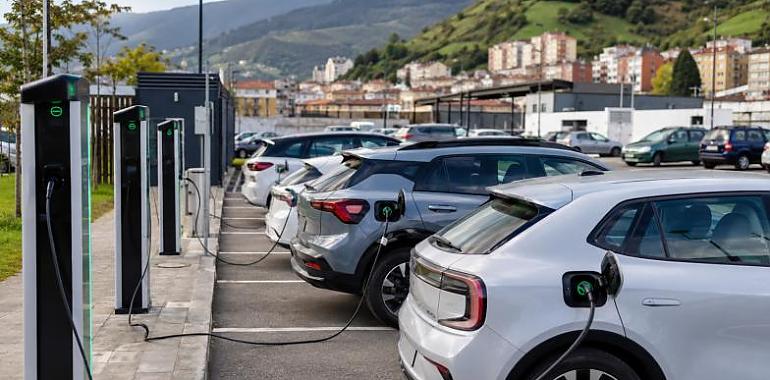 El coche eléctrico deja de ser una rareza en Asturias: ya hay 5.216, casi diez veces más que en 2020