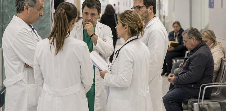 La huelga médica indefinida apunta a octubre y amenaza con volver a golpear las listas de espera en Asturias