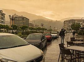 El Sáhara puede teñir hoy el cielo de Asturias: llega polvo en suspensión y no se descartan lluvias de barro