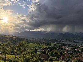 Asturias pasa del calor a las tormentas en cuestión de horas: ojo esta tarde en la Cordillera