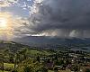 Asturias pasa del calor a las tormentas en cuestión de horas: ojo esta tarde en la Cordillera