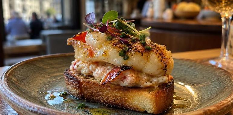 Avilés se convierte desde hoy en una enorme barra de tapas: 26 locales buscan conquistar al público y hacerse con la Tapa Reina