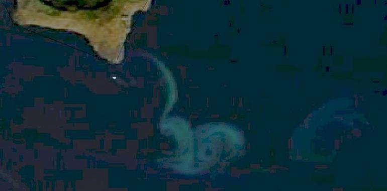 El volcán submarino del Hierro sigue latiendo
