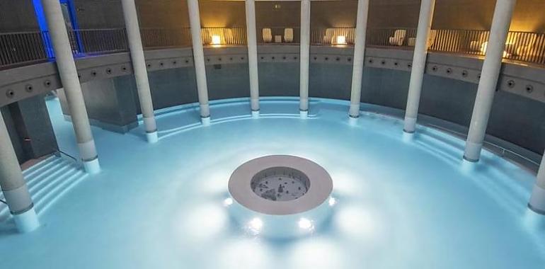 Dormir entre aguas termales y naturaleza a ocho kilómetros de Oviedo: una escapada a Las Caldas desde 118 euros la noche