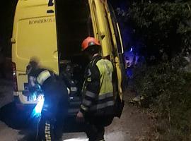 Emergencias movilizadas en Allande para rescatar a una persona del interior de una tina de vino