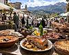 Asturias se come este fin de semana: del gochu gratis de Noreña al cordero de Saliencia, los figos de Villaviciosa y 40 mesas indianas en Oviedo