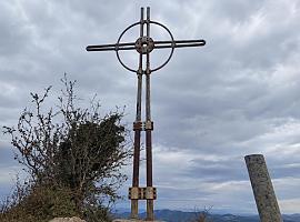 Final feliz en Covadonga: localizadas una niña de ocho años y su abuela tras perderse al bajar de la Cruz de Priena