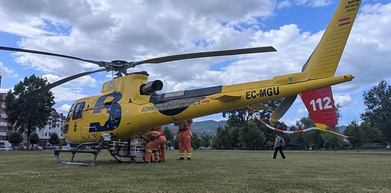 Rescate extremo en Xedré: una mujer cae por un desnivel de 200 metros y es evacuada al HUCA