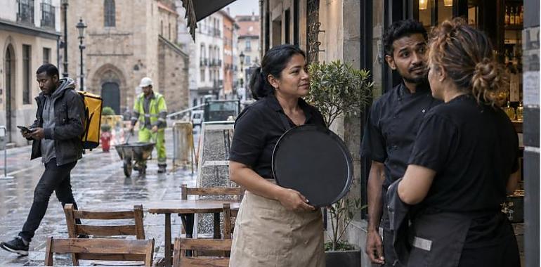 Asturias dispara el empleo extranjero: 36.860 afiliados y el mayor crecimiento de toda España