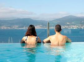 Dormir en un cinco estrellas de Vigo desde 71 euros: la escapada de lujo que mira directamente a la ría