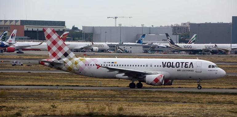Volotea entra en preconcurso: qué pasa ahora con sus 24 rutas y los billetes desde Asturias