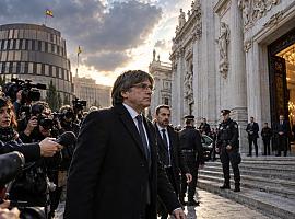 Puigdemont ya puede volver: el choque entre Supremo y Constitucional abre una crisis de confianza en las instituciones