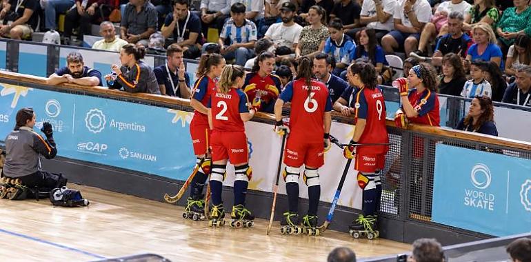 De Pola de Lena y Langreo al techo del mundo: Marta Piquero y Sara Roces hacen historia con España y conquistan el noveno Mundial de hockey sobre patines