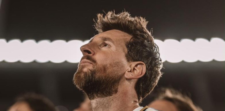 Oviedo ya cuelga el «agotado» para ver a Messi: 4.700 entradas y una última esperanza para quienes se han quedado fuera