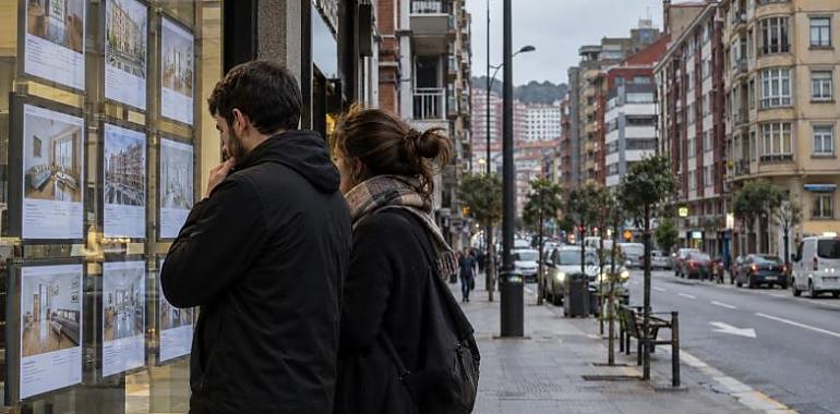 Gijón solo consigue alquilar cuatro pisos en nueve meses, pero reserva otros 400.000 euros para el mismo plan