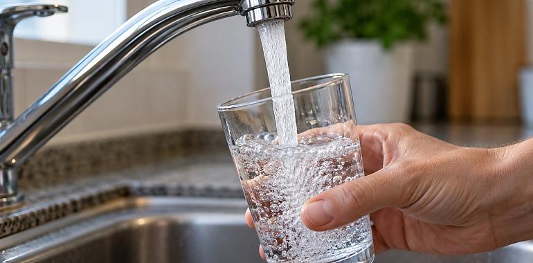 El agua de Avilés podría dispararse en 2027: la cuota fija pasaría de 11 a 16 euros y se recaudaría casi un millón más al año
