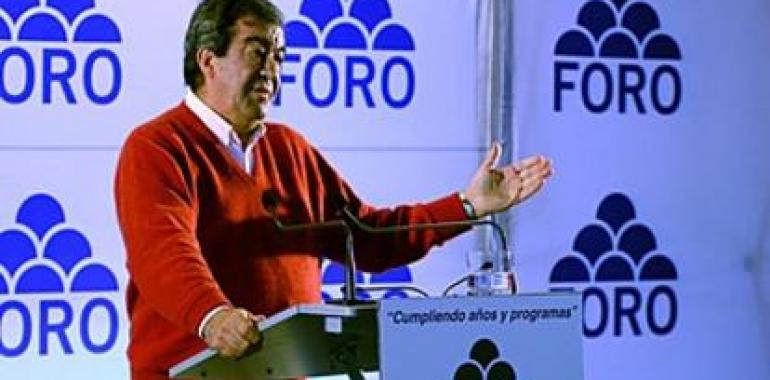 Álvarez-Cascos: "Nada sería igual en la Asturias de hoy sin la presencia de FORO"