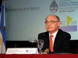 "Argentina tiene cercenado parte de su territorio por una potencia colonial", dijo Timerman