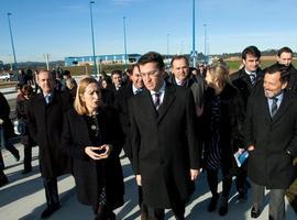 Feijóo reclama las infraestructuras pendientes "por las que Galicia espera hace mucho tiempo" 